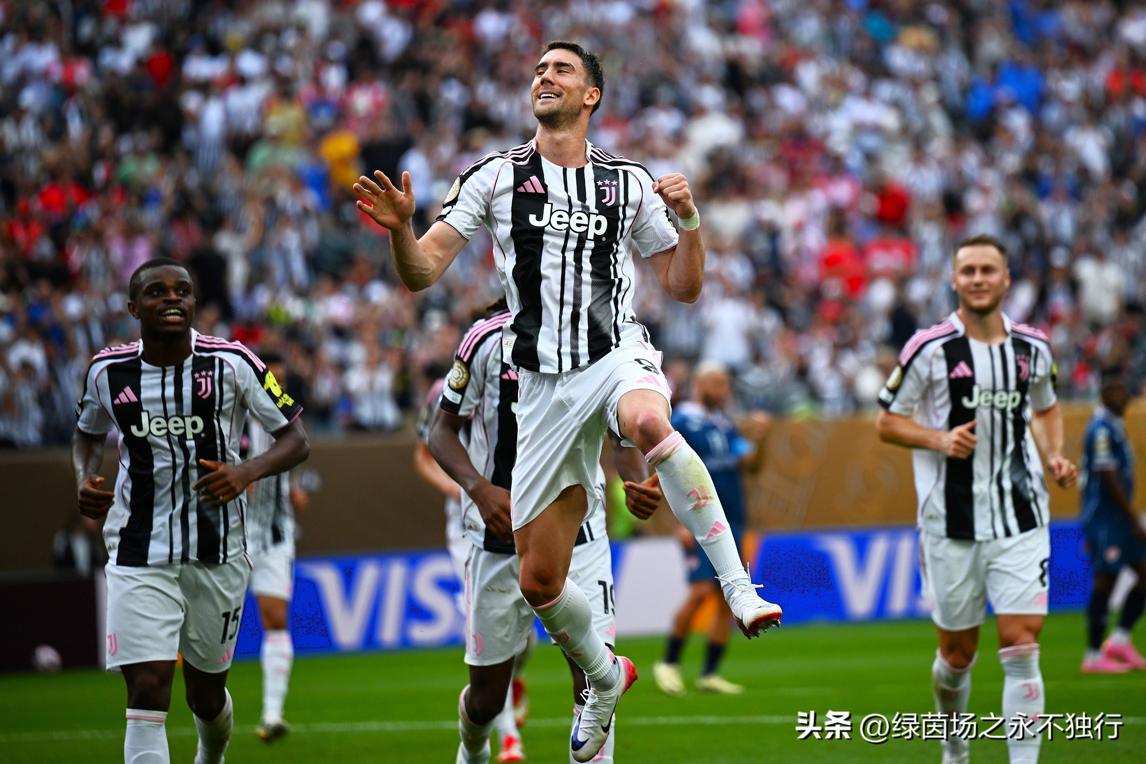 欧冠倒计时，尤文图斯今晨绝杀压哨，细节引发关注，赛场秩序良好，控场能力受关注的简单介绍